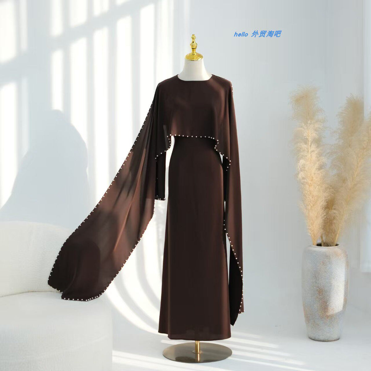 ZAYRÉVA – Elegant Pearl Cape Abaya