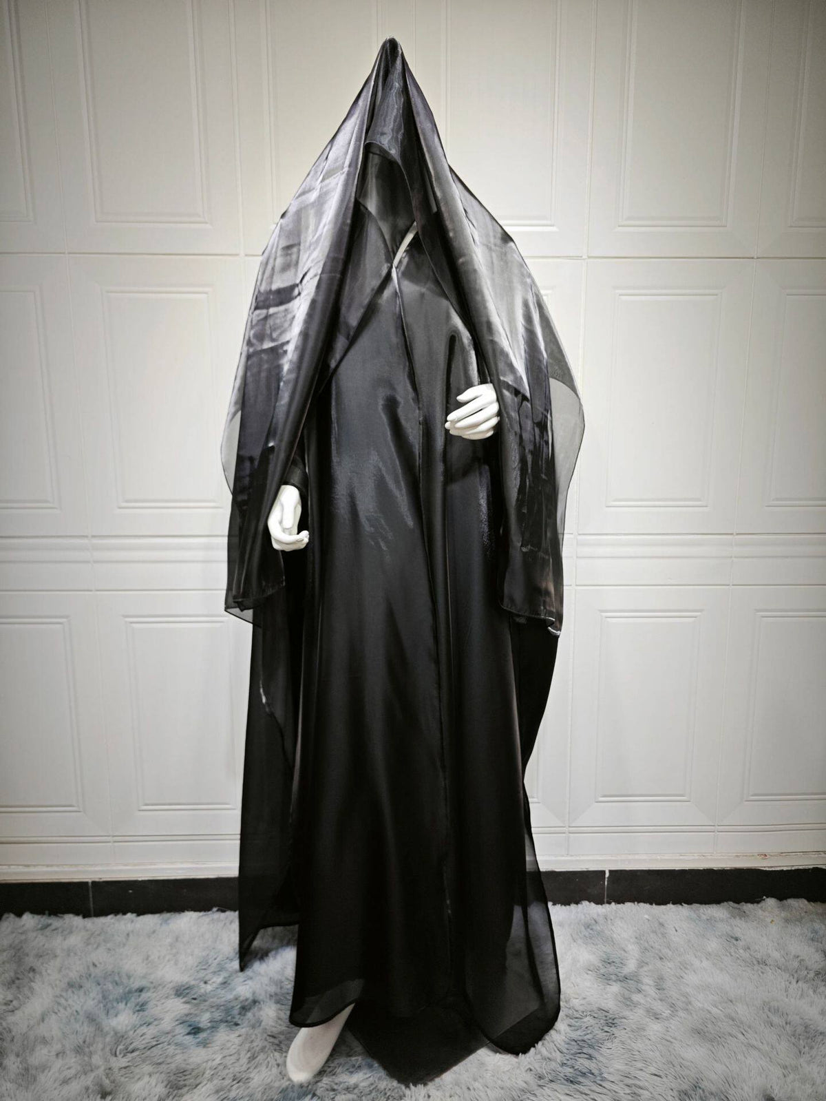 ZEYRIVA Ivory Glow Abaya