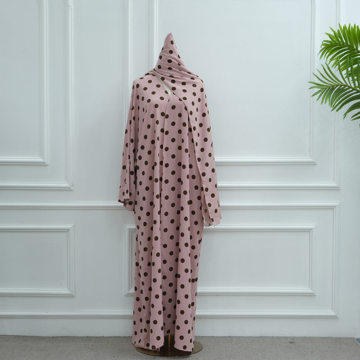 Southeast Asian gorgeous polka dot cardigan with headscarf travel style over loose robe women's Wave Point Robe