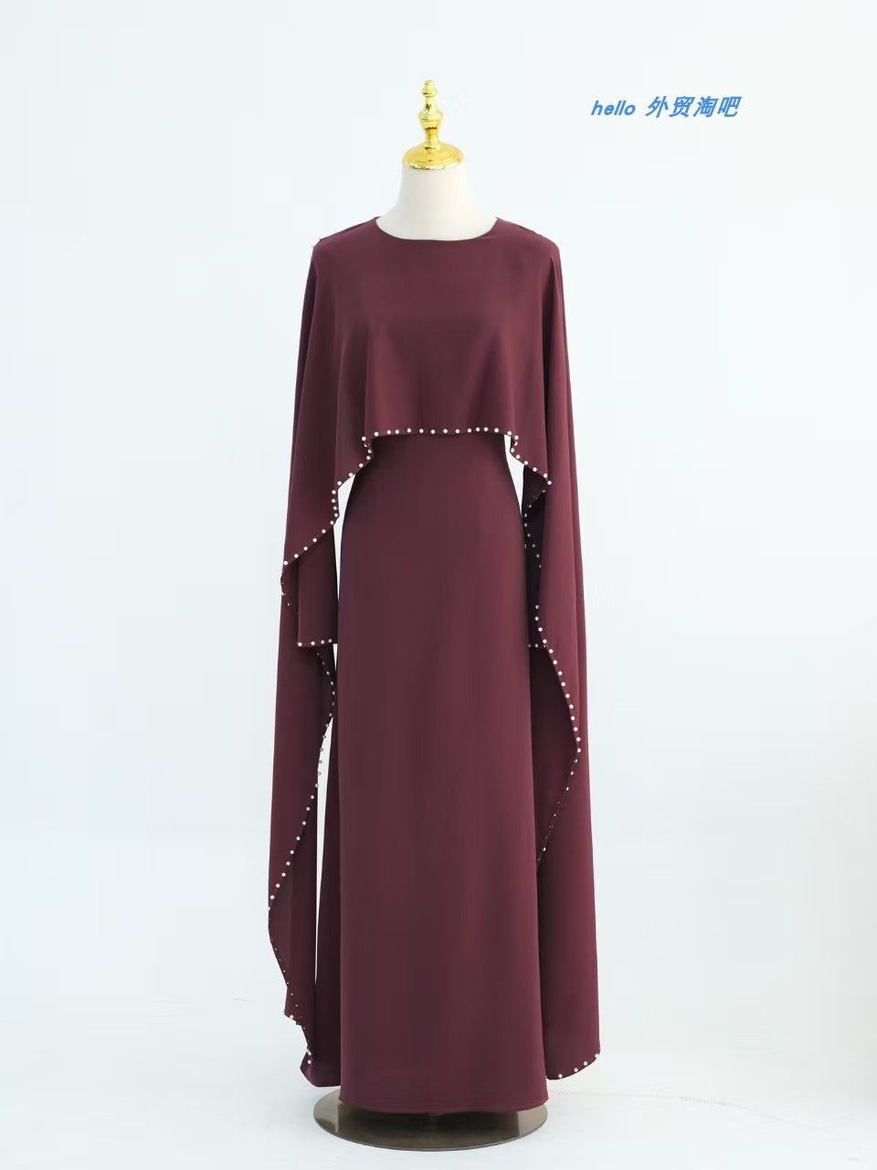ZAYRÉVA – Elegant Pearl Cape Abaya