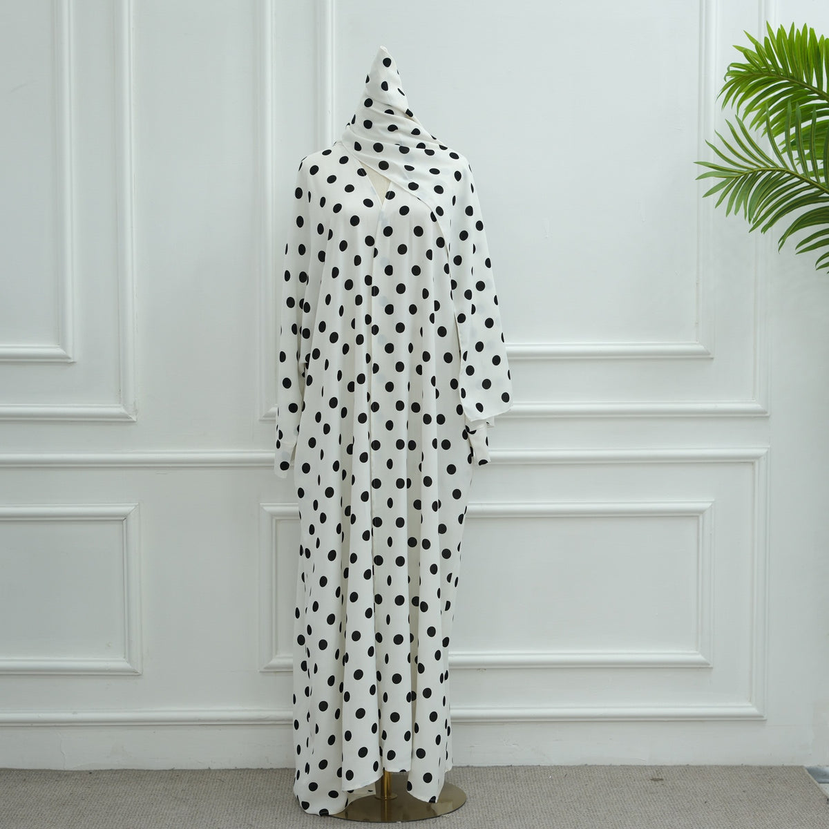 Southeast Asian gorgeous polka dot cardigan with headscarf travel style over loose robe women's Wave Point Robe